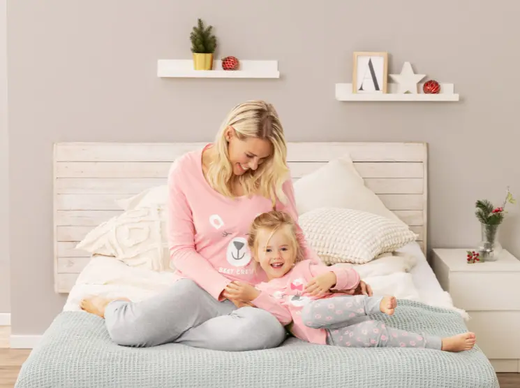Günstige Pyjamas für die ganze Familie